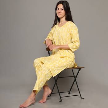 Yellow everyday wear cotton co-ord set for women 5