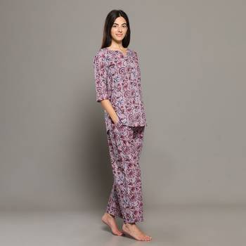 Pink everyday wear cotton co-ord set for women 4