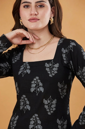 Indian handmade block printed women's rayon fabric designer black tops & tunics