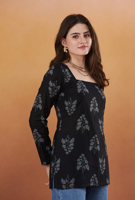 Indian handmade block printed women's rayon fabric designer black tops & tunics 3