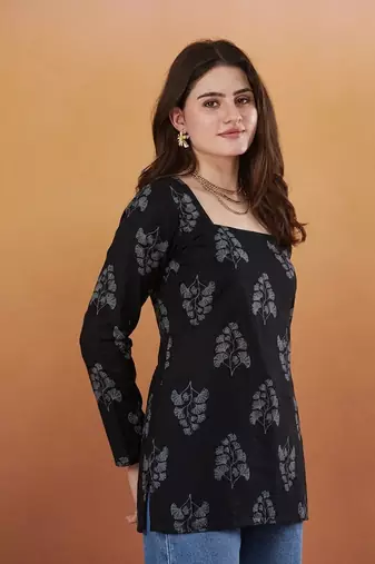Indian handmade block printed women's rayon fabric designer black tops & tunics