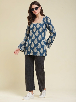 Women's rayon printed designer casual wear blue short kurti 1