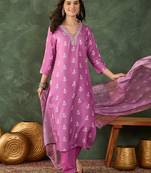 Onion floral rayon silk v-neck kurta set with organza dupatta