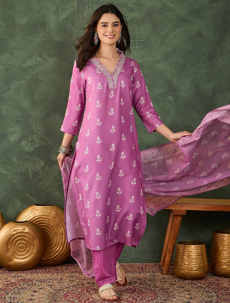Onion floral rayon silk v-neck kurta set with organza dupatta