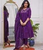 Lavender rayon silk sequin embroidered v neck kurta set with chanderi dupatta