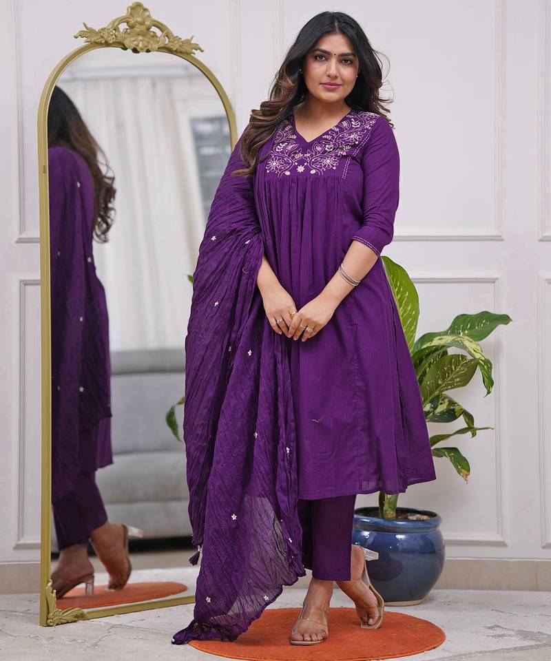 Lavender rayon silk sequin embroidered v neck kurta set with chanderi dupatta