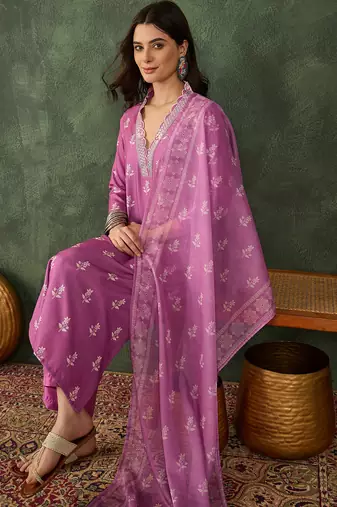 Onion floral rayon silk v-neck kurta set with organza dupatta