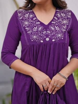 Lavender rayon silk sequin embroidered v neck kurta set with chanderi dupatta 5