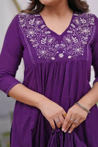 Lavender rayon silk sequin embroidered v neck kurta set with chanderi dupatta
