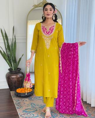 Yellow viscose silk sequin embroidered v neck kurta set with pink dupatta 3