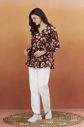 Women's rayon handprinted designer casual wear ethnic maroon short kurti