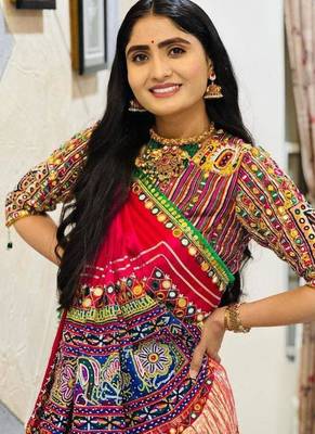 Navratri Printed Lehenga Choli in Heavy Muslin Cotton with Real Mirror Work 4