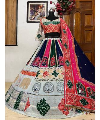 Navratri Printed Lehenga Choli in Heavy Muslin Cotton with Real Mirror Work 5