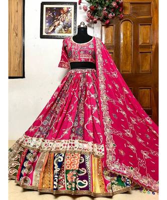 Navratri Printed Lehenga Choli in Heavy Muslin Cotton with Real Mirror Work 5