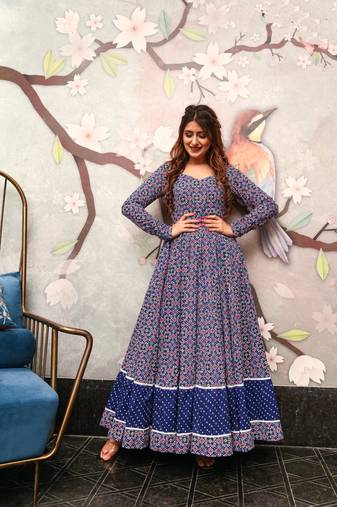 Printed cotton full flaired gown
