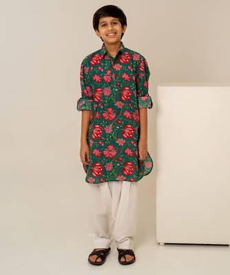 Teal green printed cotton kurta set 5
