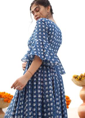 Printed cotton full flaired gown 5