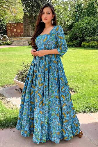 Printed cotton full flaired gown