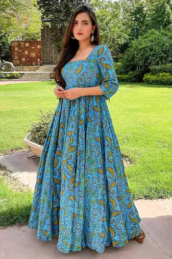 Printed cotton full flaired gown
