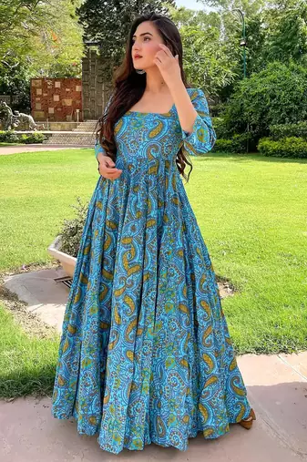 Printed cotton full flaired gown