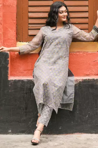 Women grey pure handblock kota doriya beautiful hand  sequence  work.  kurta set