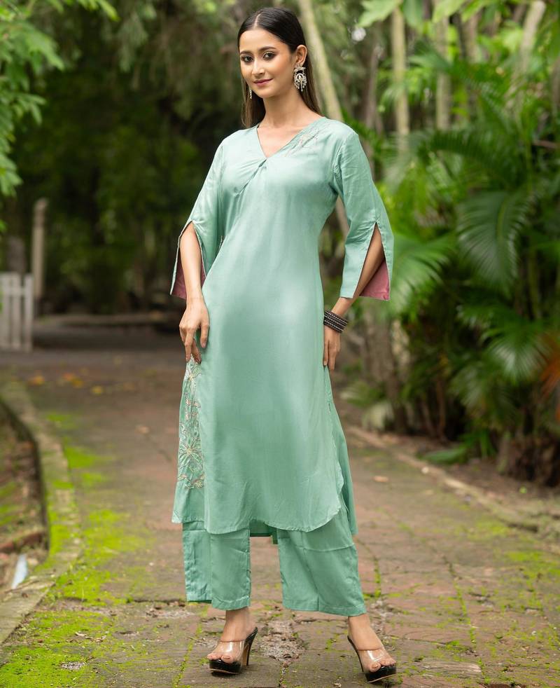 Women sea green premium crystal silk fine hand embroidery thread running stitch work on the neckline and hem, kurta set