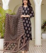 Women balck ajrakh cotton neck has  detailing all work over ,sleeves   kurta set