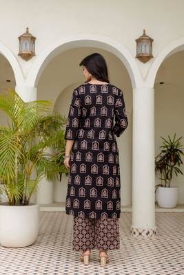 Women balck ajrakh cotton neck has detailing all work over sleeves kurta set 3