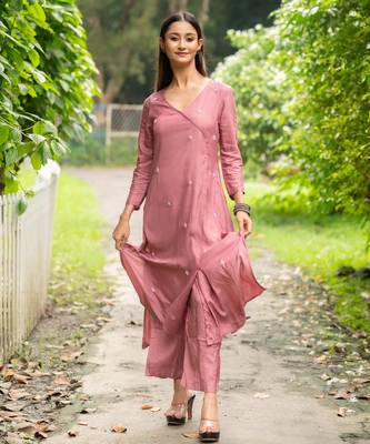 Women dusty rose pink premium crystal silk blend enhanced kurta set 3