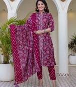 Women magenta cotton delicate sequence and moti embellishments on neckline, kurta set