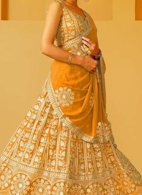 Bollywood Style Wedding Wear Lehenga Choli 3
