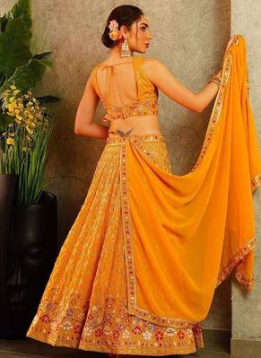 Bollywood Style Wedding Wear Lehenga Choli 4