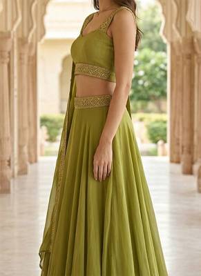 Designer Bollywood Style Wedding Wear Lehenga Choli 2