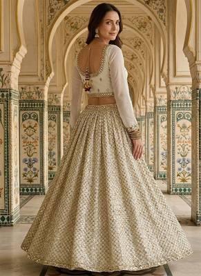 Designer Bollywood Style Wedding Wear Lehenga Choli 2