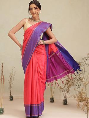 Red color blocked zari art silk handloom saree with blouse piece 1