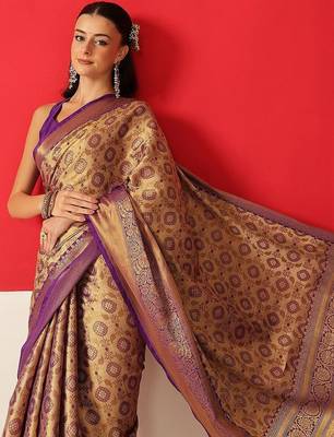 Golden woven silk blend ethnic saree with blouse piece 3