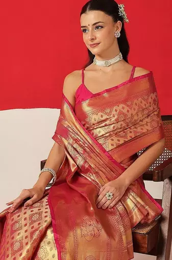 Pink woven silk blend ethnic saree with blouse piece
