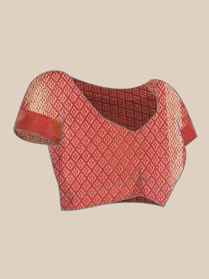 Pink woven silk blend ethnic saree with blouse piece 4