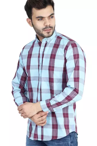 Blue checkered casual shirt