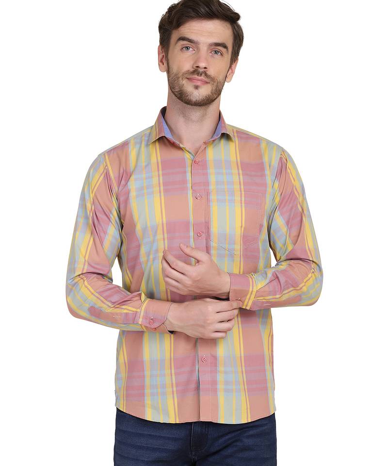 Pink checkered casual shirt