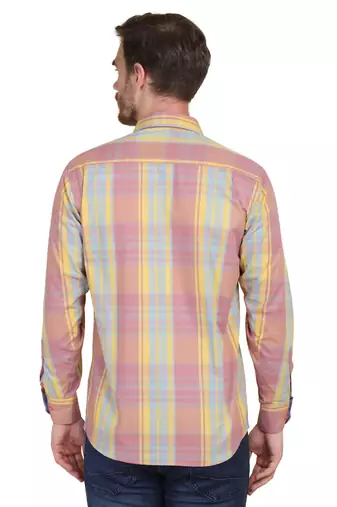 Pink checkered casual shirt