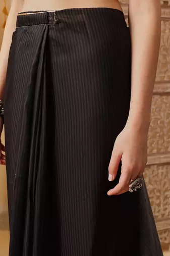 Black printed cotton blend ethnic saree with blouse piece