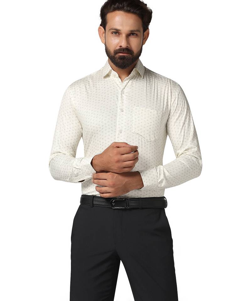 Men cream printed shirt