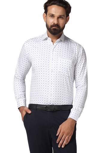 Men white printed shirt