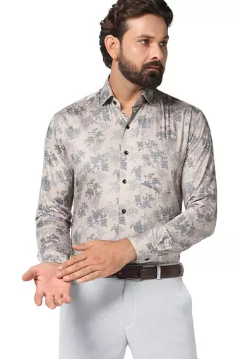 Men printed shirt