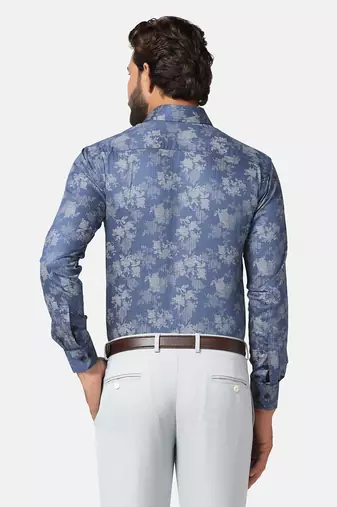 Men printed shirt