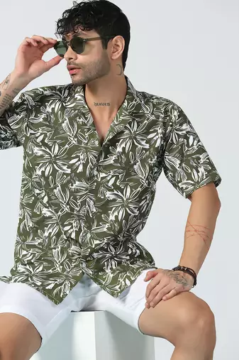 Aura leaves printed green shirt