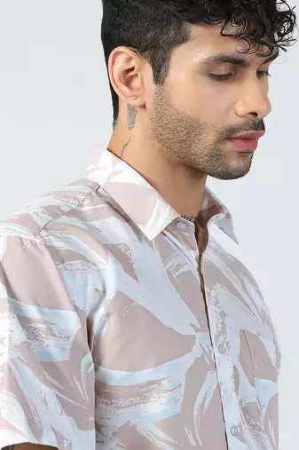 Peach brushstroke design shirt