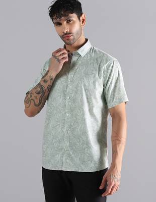Tropical leaf printed green shirt 1