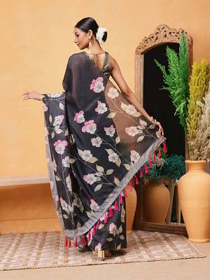 Black printed cotton blend ethnic saree with blouse piece 3